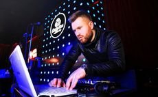 DJ Данила Fox сыграет зажигательный сет в «Огурцах». Рестораны Омска